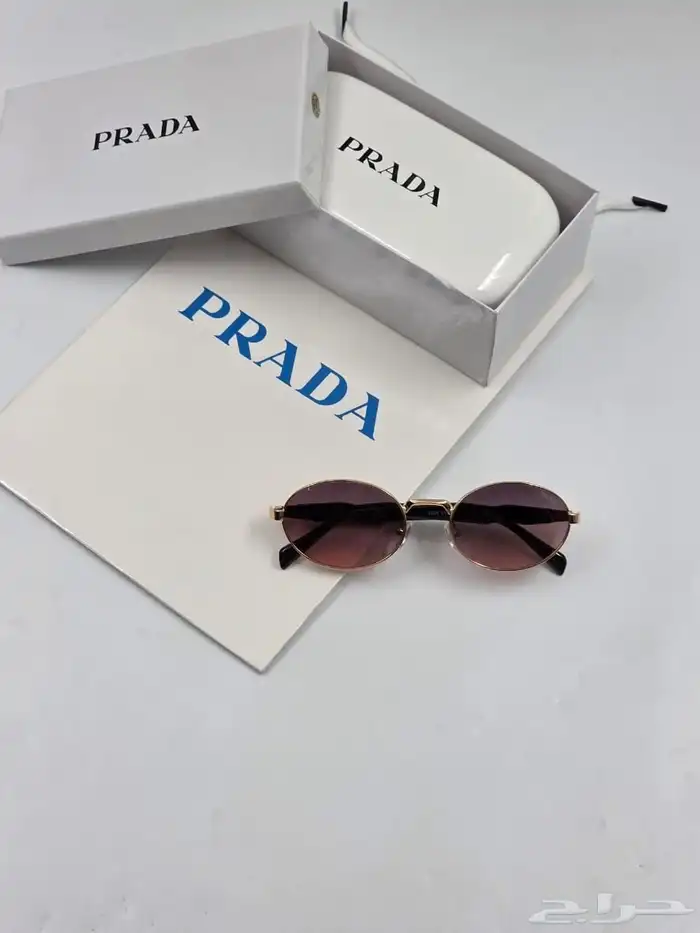 نظارات برادا مع كامل الملحقات 9