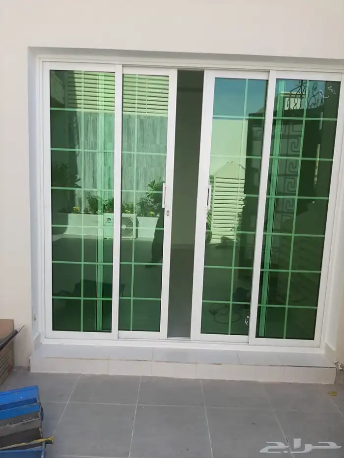 شبا  اليمينيم 0