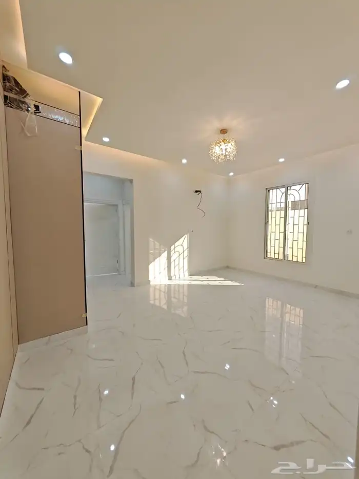 للبيع شقه ارضيه الاخضر مشب السعر 480 9