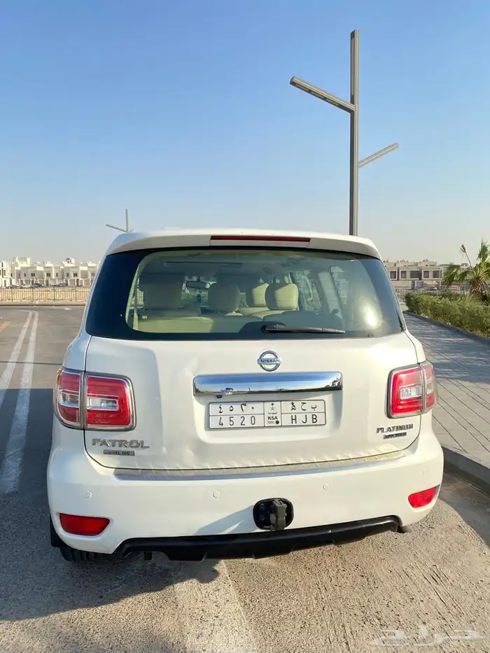 نيسان باترول 2010 LE فل كامل 3