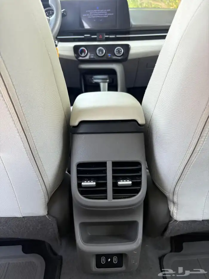 هيونداي اكسنت 2024 11