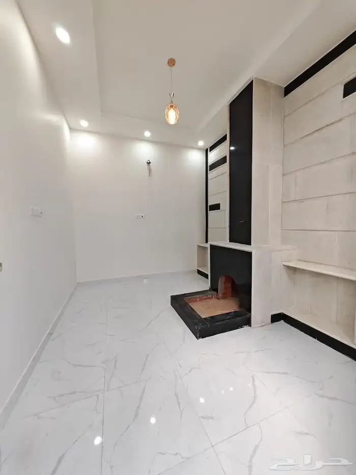 للبيع شقه ارضيه الاخضر مشب السعر 480 10