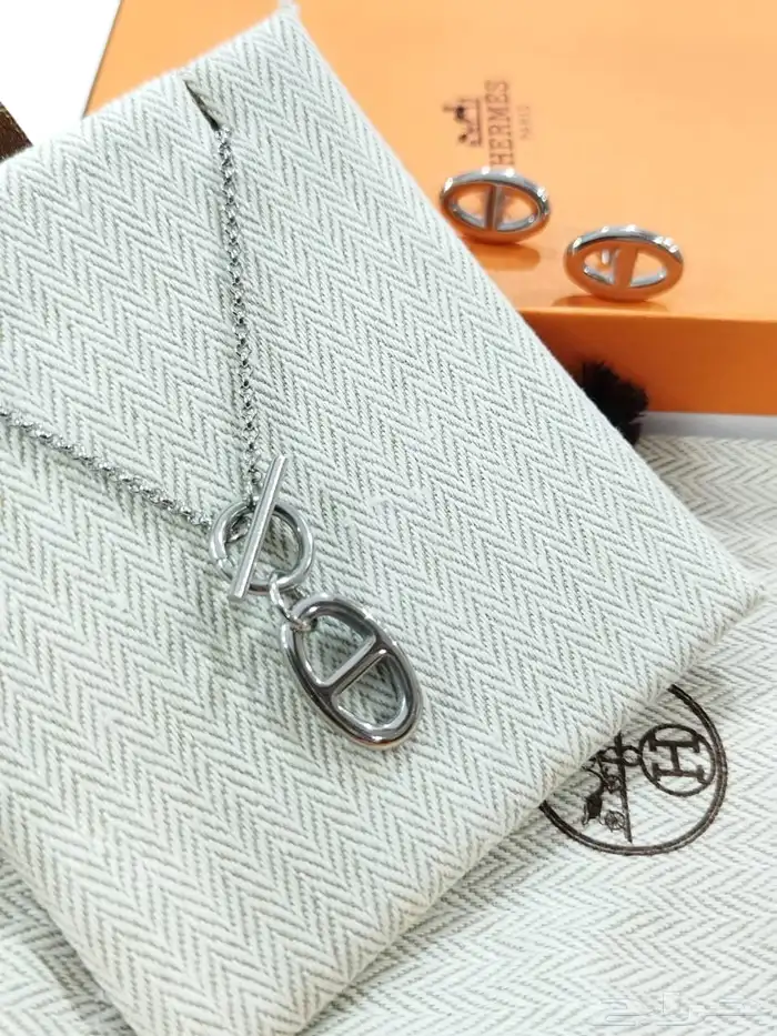 هدايا كارتير نسائية مع ملحقات الماركة 130ريال فقط 27