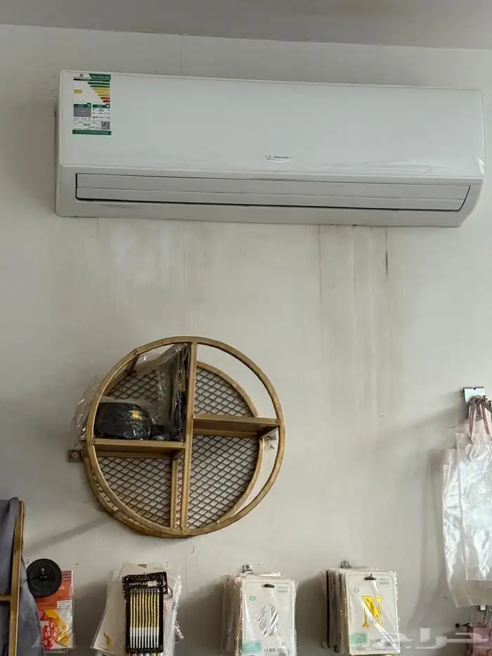 محتويات محل ورد للبيع مستعجل 6