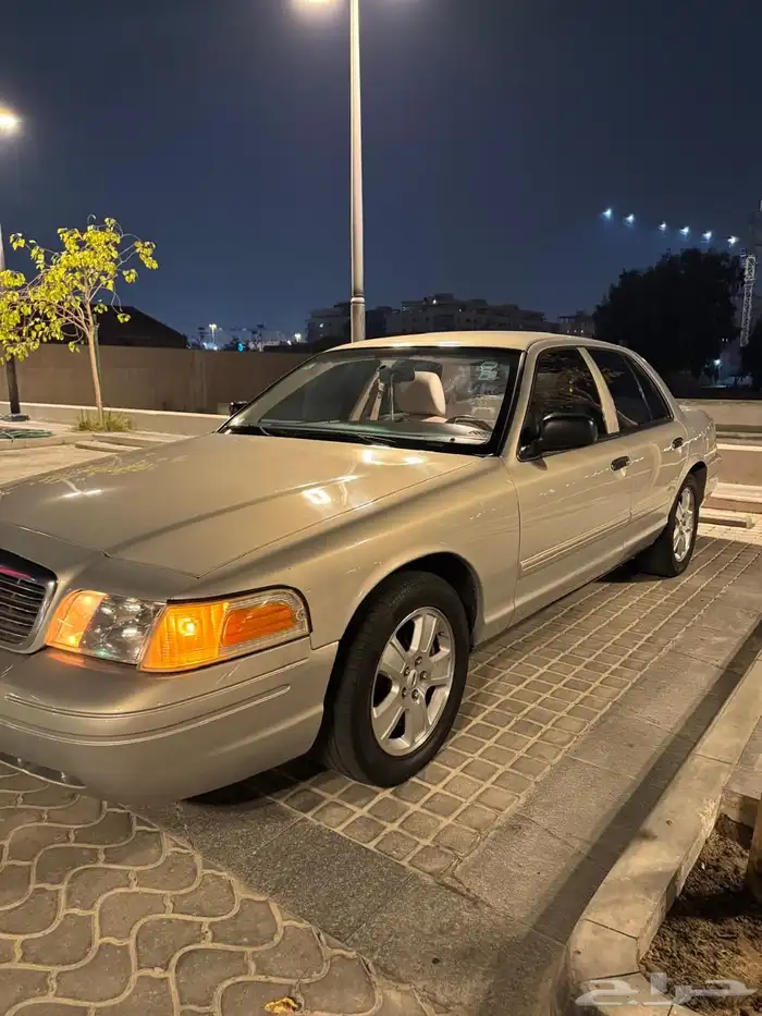 للبيع فورد كراون فكتوريا 2012 سعودي وارد توكيلات الجزيرة 4