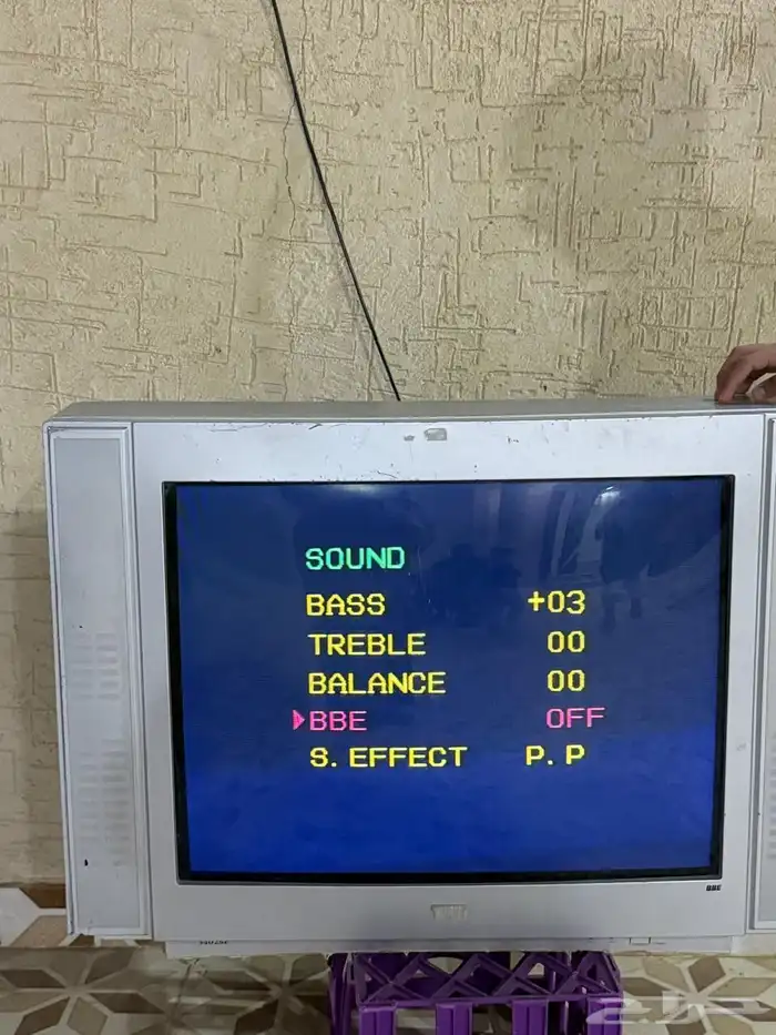 شاشه تراضيه 4