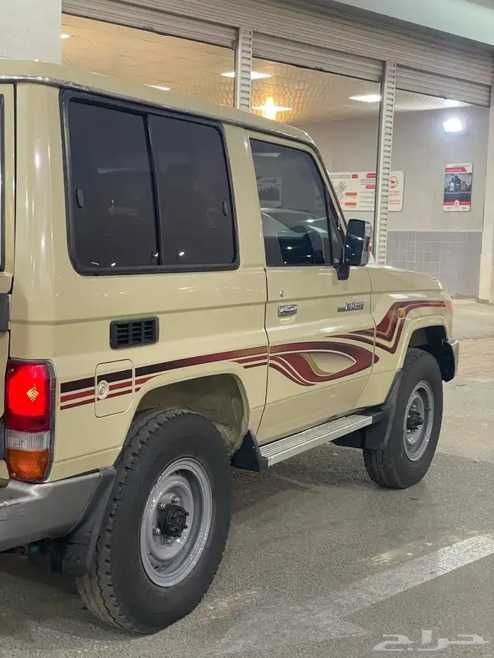 جيب ربع 2013 بودي وكاله محركات قير مكينه شاصي على الشرط 1