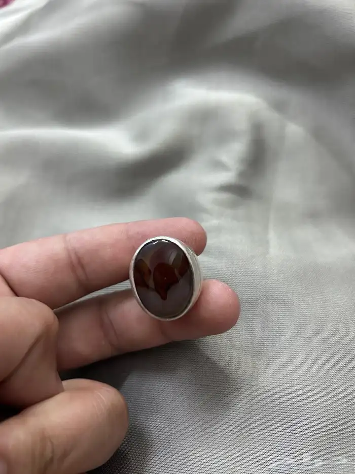 خاتم اصلي فضه للبيع منقوش منقار صقر 2