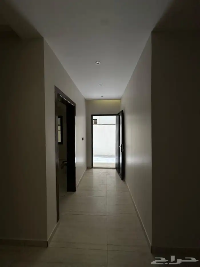 شقة تمليك في حي الحلقة الشرقية بمدخل خاص ب 620 ألف فقط 7