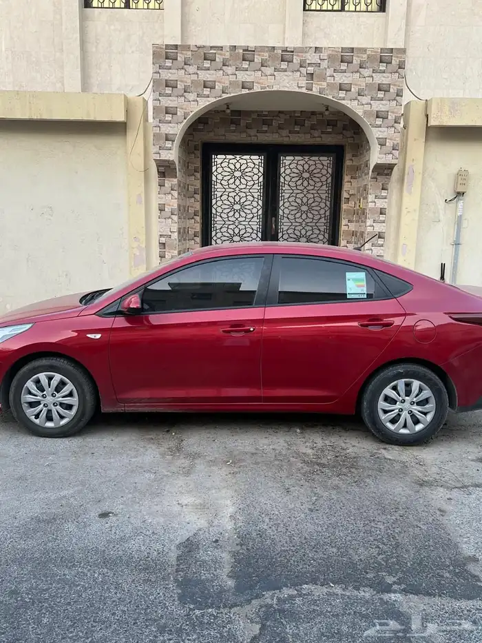 للبيع اكسنت 2021 3