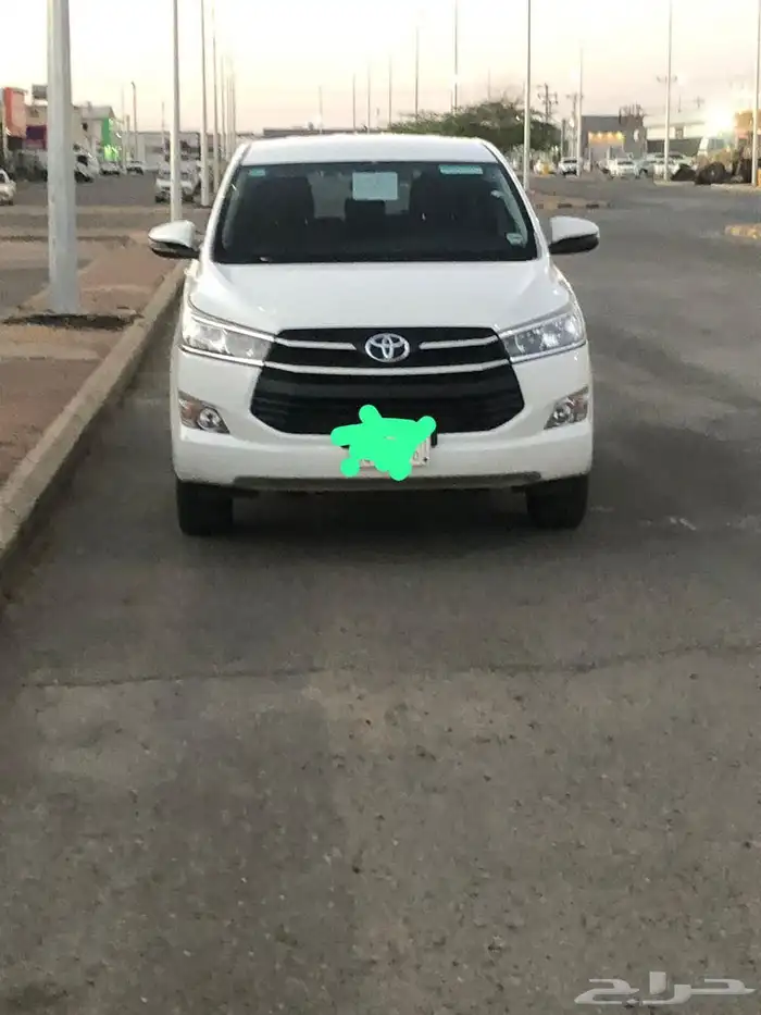 للبيع انوفا مخزن2019 9