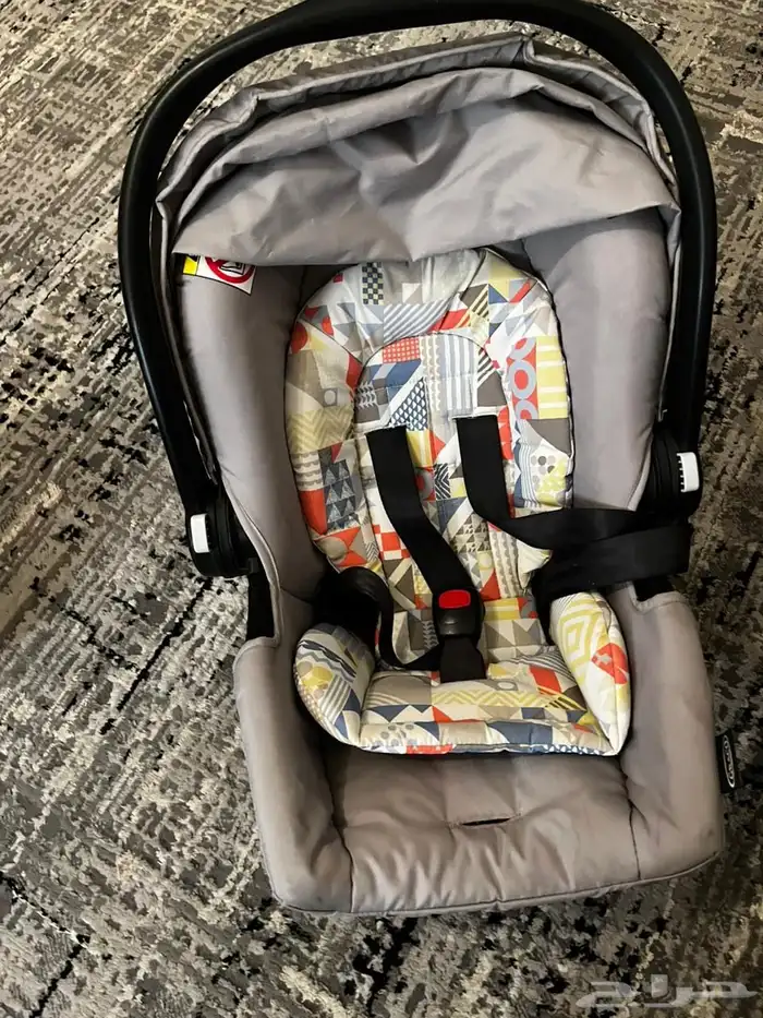 عربيه خروج من سنتر بوينت 1