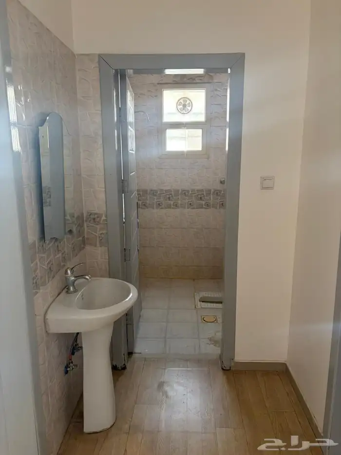 شقه للايجار حي الرمال 9