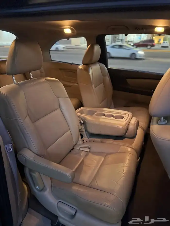 للبي هواند اوديسي 2013 11