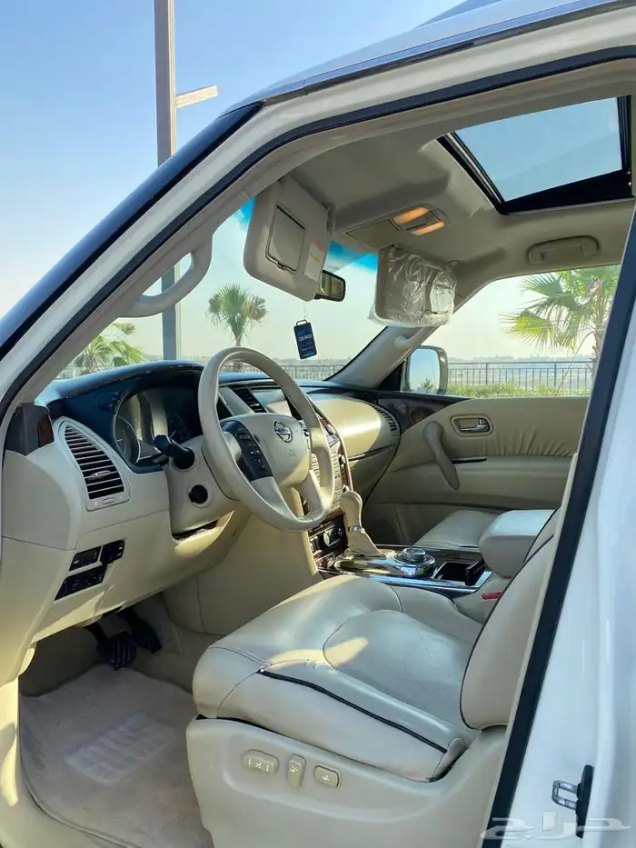 نيسان باترول 2010 LE فل كامل 11