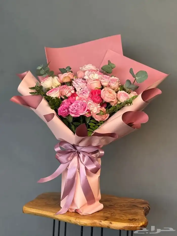 الوردة الذهبية ( ورد . كيك .شوكلاته ) خصم 30 30