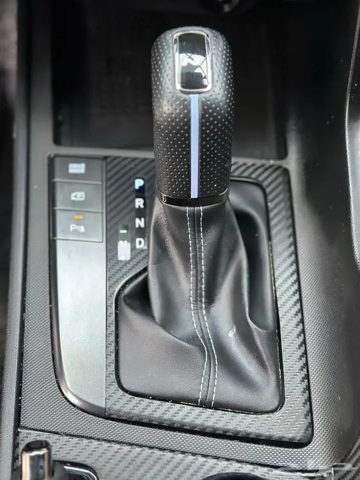 هيونداي افانتي 2020 18