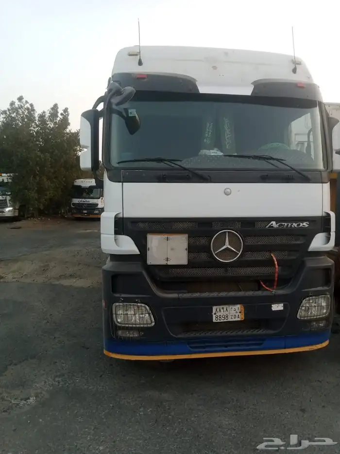 اكترس مرسيدس 1841 أتوماتيكيا 6