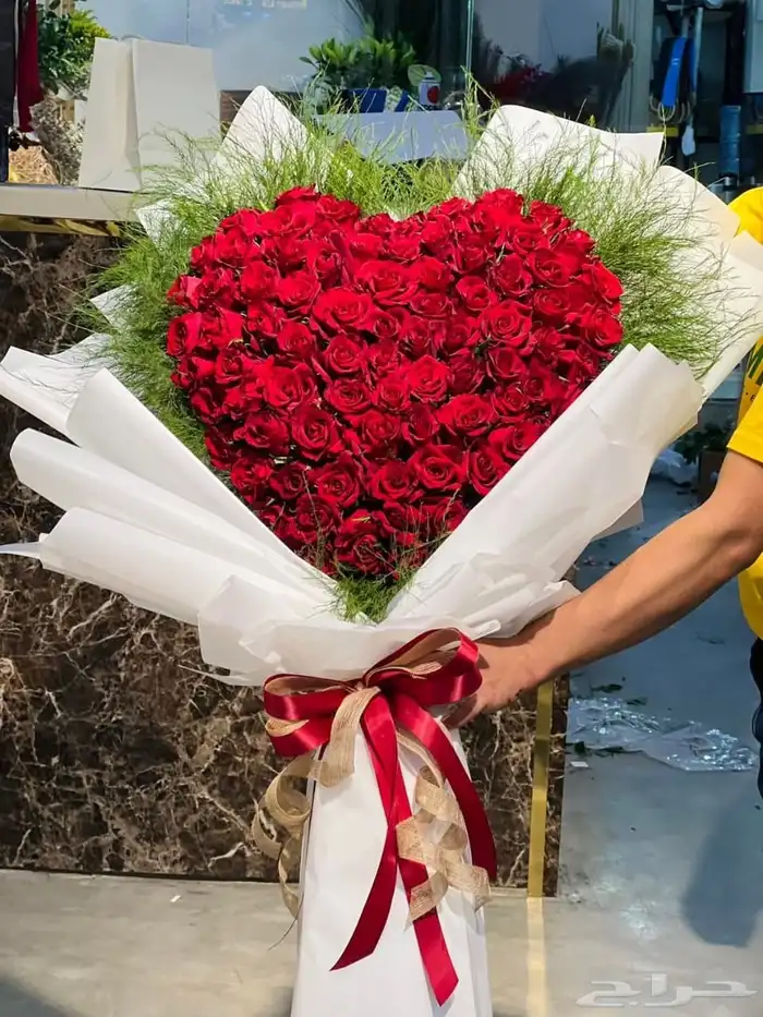 الوردة الذهبية ( ورد . كيك .شوكلاته ) خصم 30 31