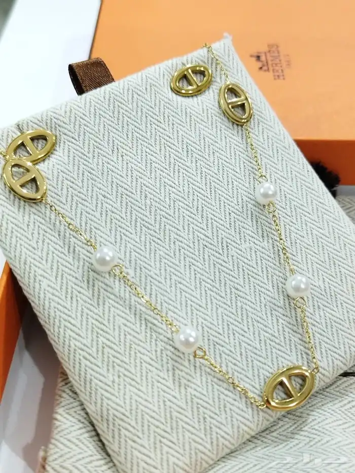 هدايا كارتير نسائية مع ملحقات الماركة 130ريال فقط 26