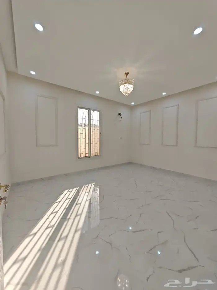 للبيع شقه ارضيه الاخضر مشب السعر 480 4