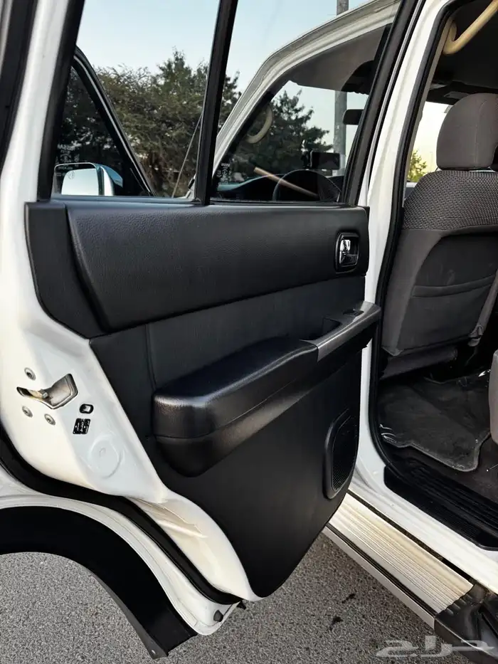 نيسان باترول موديل 2015 وكااالة 17