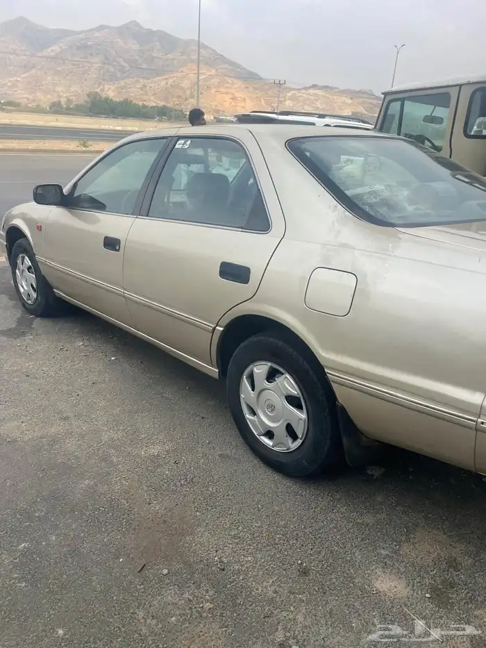 كامري 2000 فل كامل 3