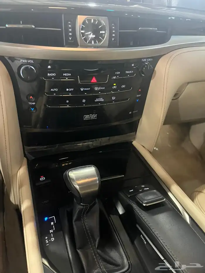 جيب لكزس مديل 2020 4