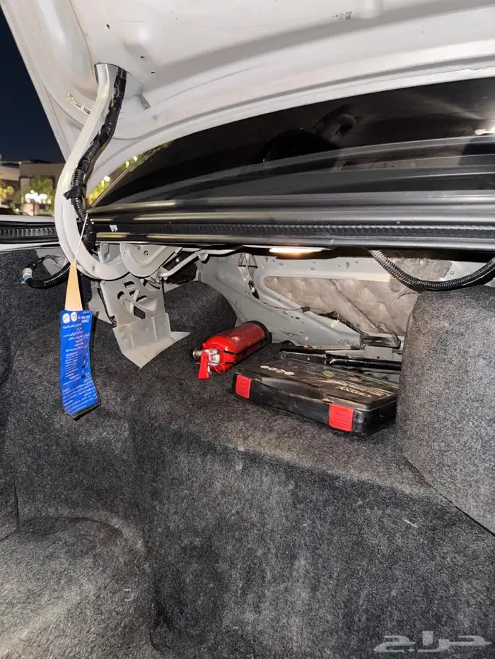 للبيع فورد كراون فكتوريا 2012 سعودي وارد توكيلات الجزيرة 9