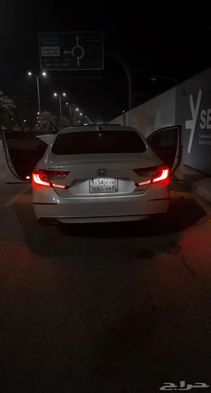 هوندا اكورد 2018 فئة سبورت 1.5 المالك الاول رشوش متفرقه 2
