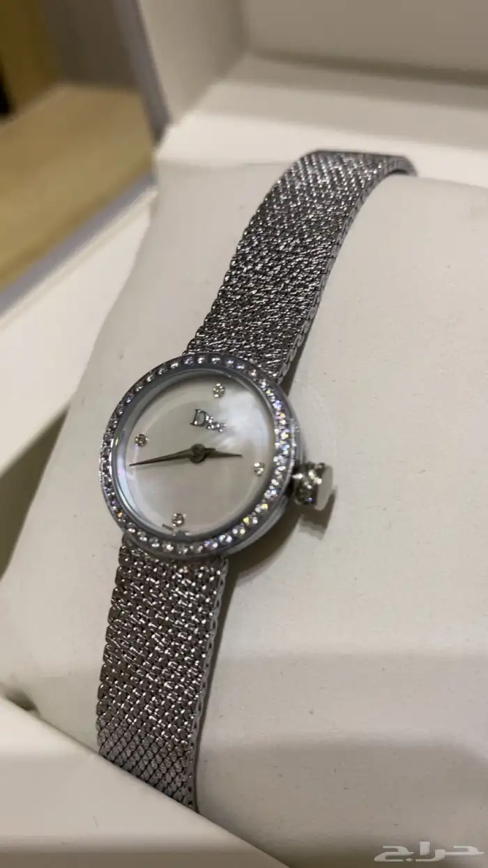 للبيع عاجل .ساعه ميلانيز و DIOR ديور ة Cerruti 1881 (شيروتي 13