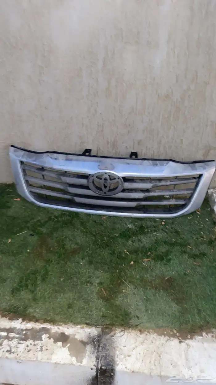 اعرض لكم قطع خارجيه لأكثر من سياره 1