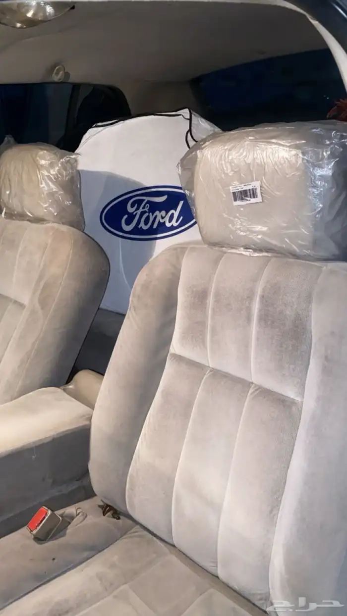 فورد كراون فكتوريا بوليسي فيدرالي 20