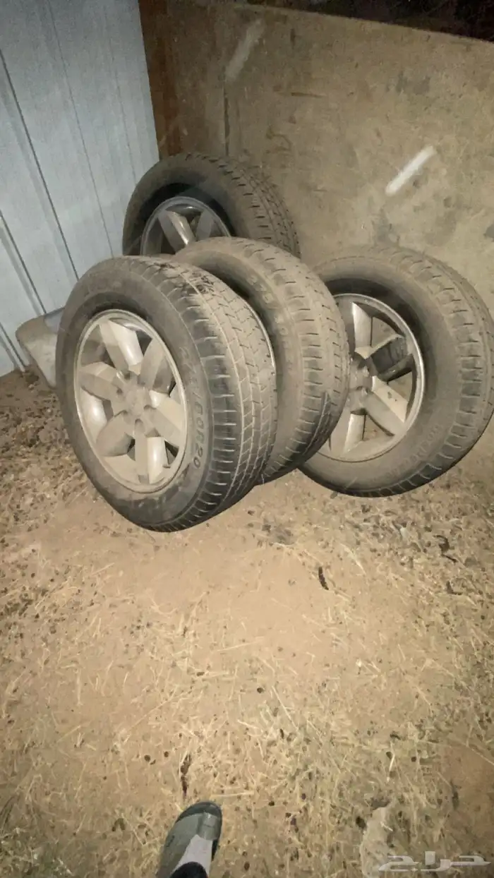 جنوط يوكن مع كفراتها 0