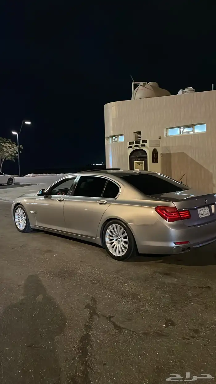 بي إم موديل 2009 فل اوبشن 750 0