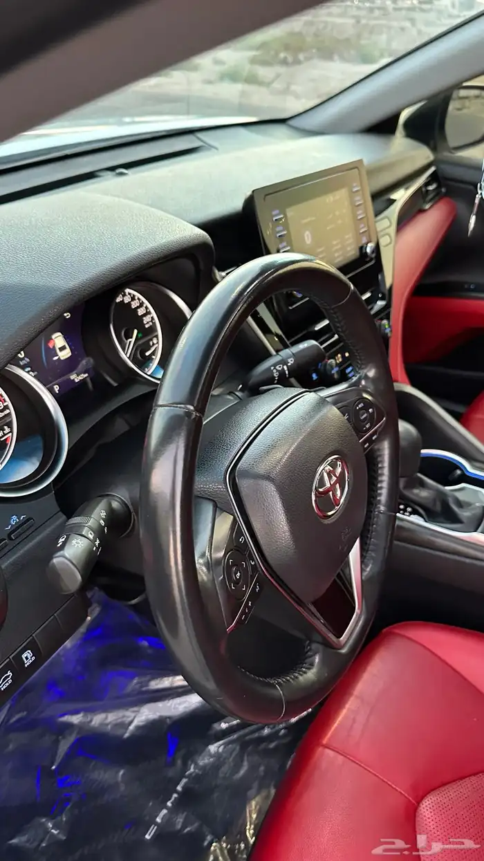 كامري 2022 فل كامل SE V6 وكالة بنزين 19