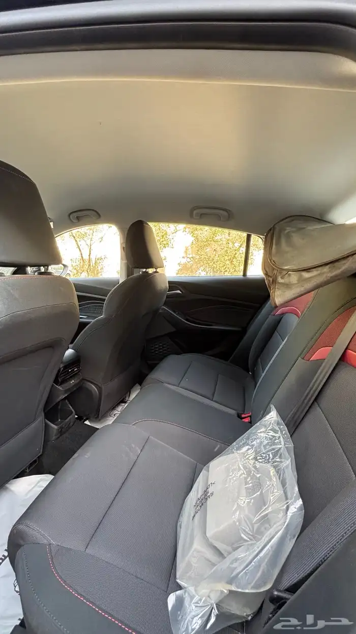 ام جي GT 2024 ممشى قليل للبيع 9