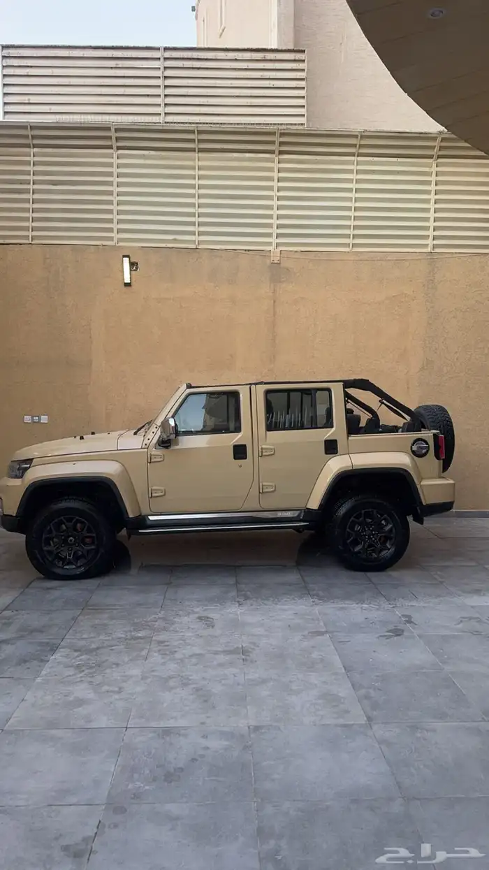 Bj40 فل كامل للبيع 0