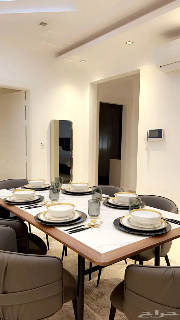 مفروش فاخر لإيجار السنوى 4