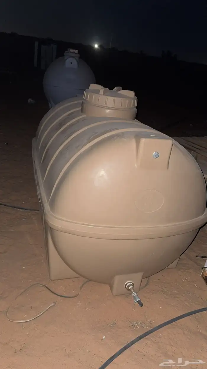 خزانين ماء نظاف 0