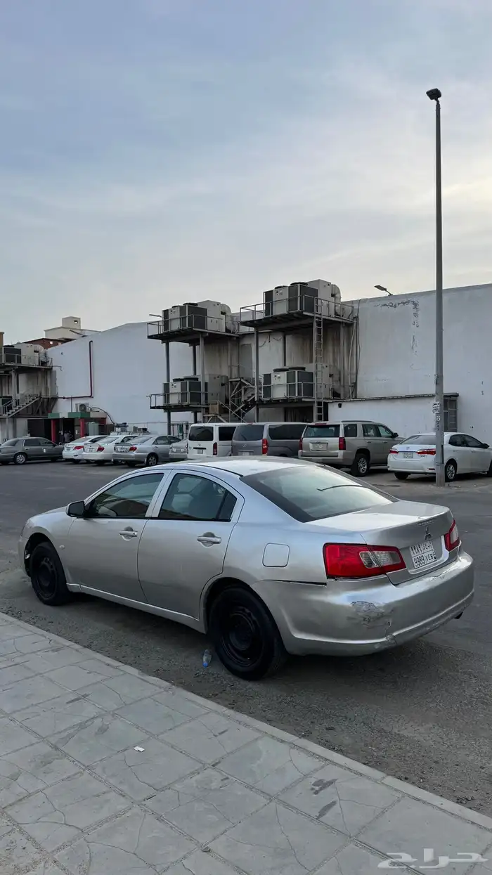 جالنت ميتسوبيشي 12