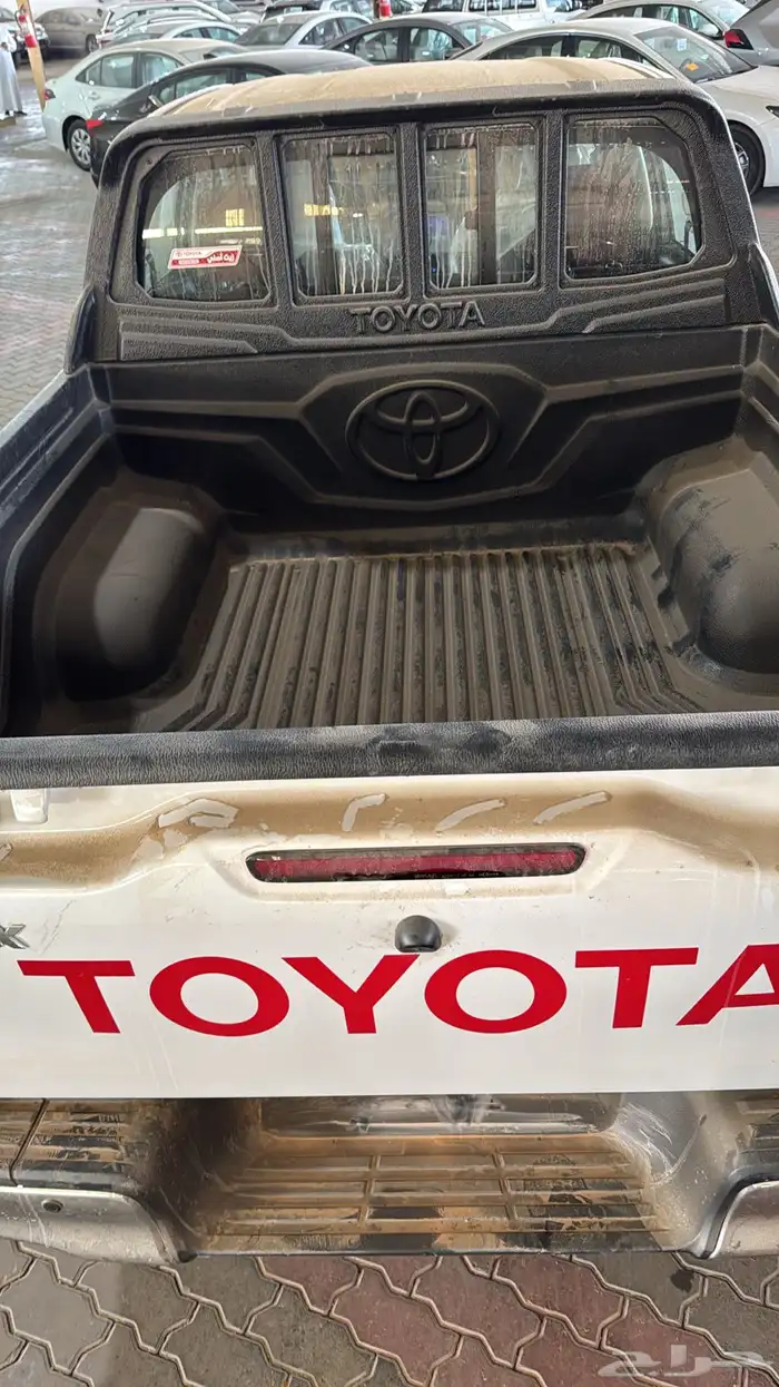 تويوتا هايلوكس فئة SGLX اتوماتيك بنزين 2025 11