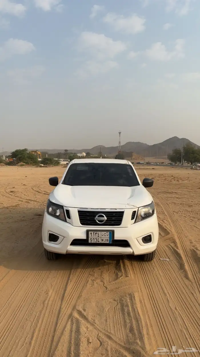 نيسان نافارا 2