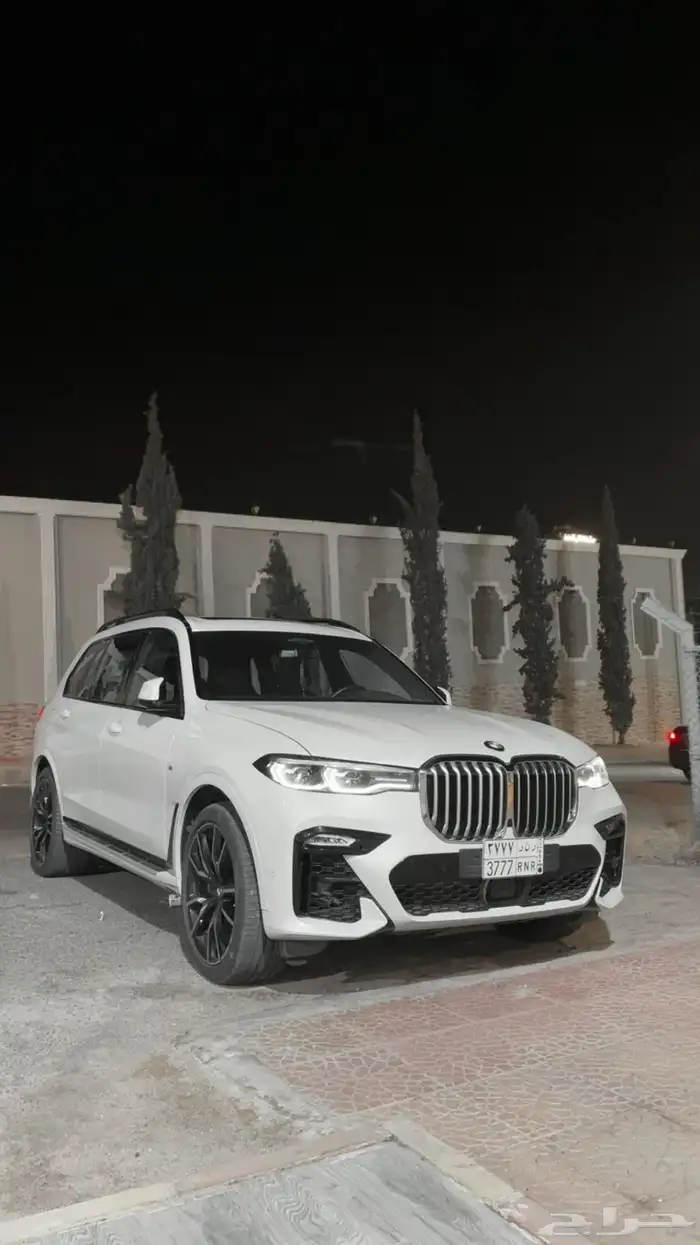 BMW X7 5