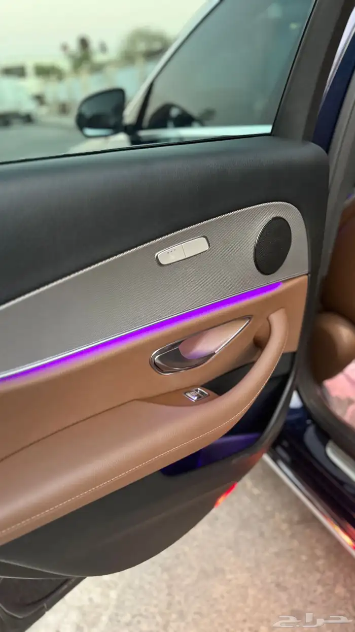 مرسيدسe300 كلشيء وكاله2019 29