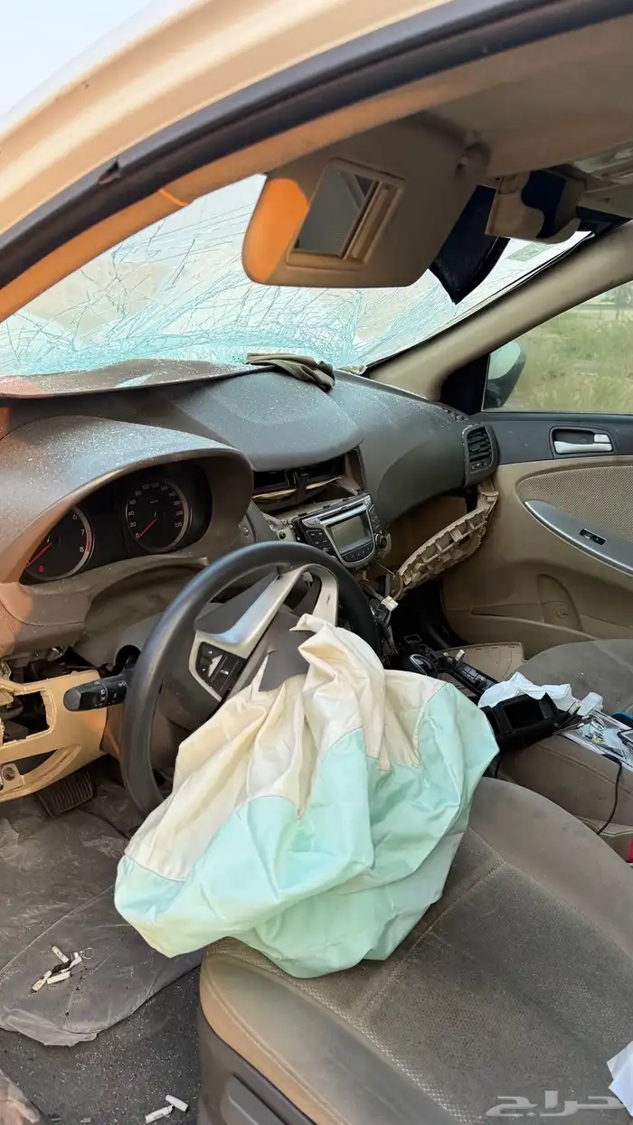 للبيع اكسنت 2013 مصدومه 6