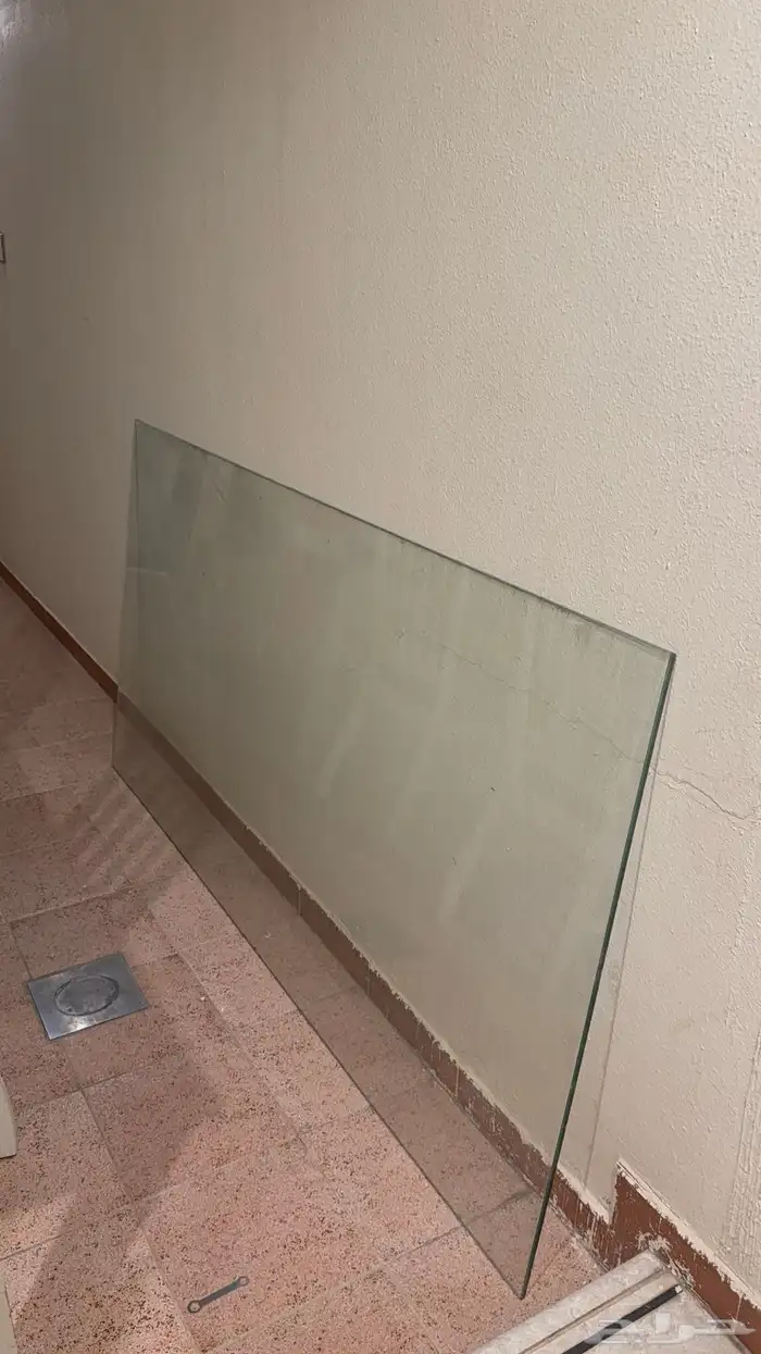 طاولة طعام 4