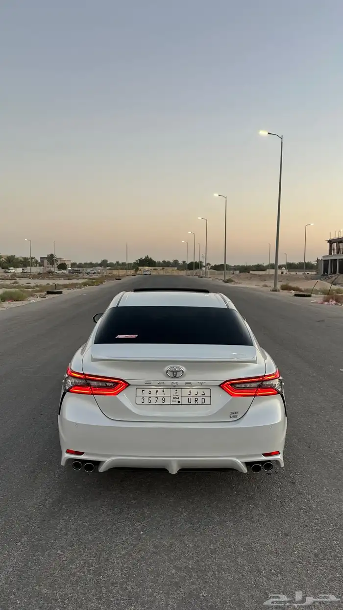 كامري 2022 فل كامل SE V6 وكالة بنزين 9