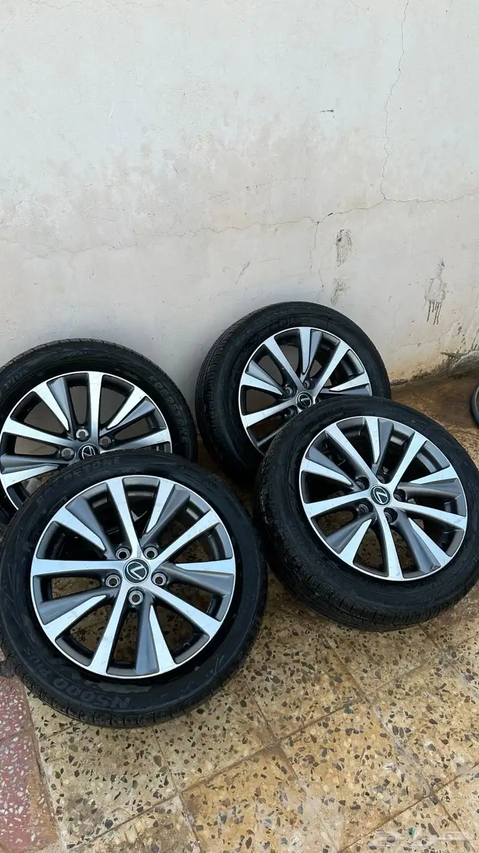 جنوط لكزس مع كفرات كوري 0