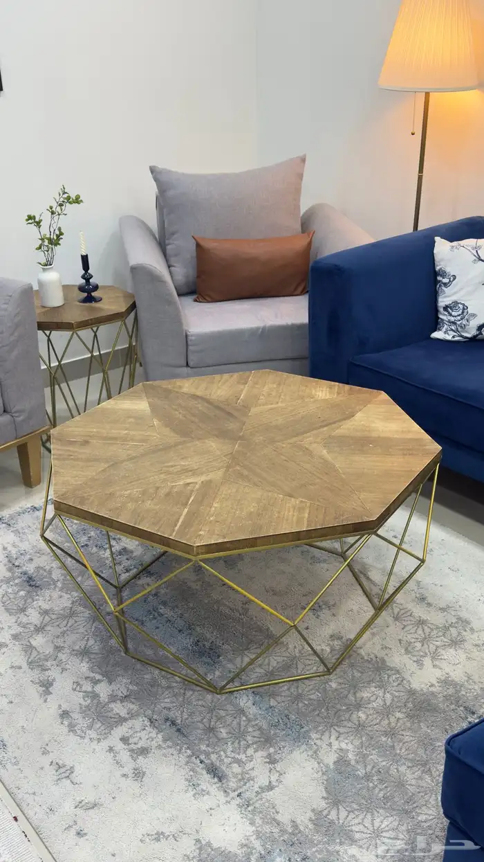 اثاث كنب و طاولة طقم صالة 2